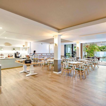 Hotel ibis Styles Cairns Extérieur photo