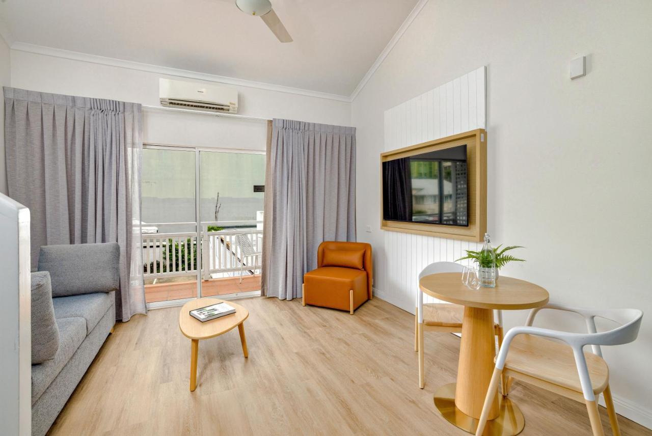 Hotel ibis Styles Cairns Extérieur photo