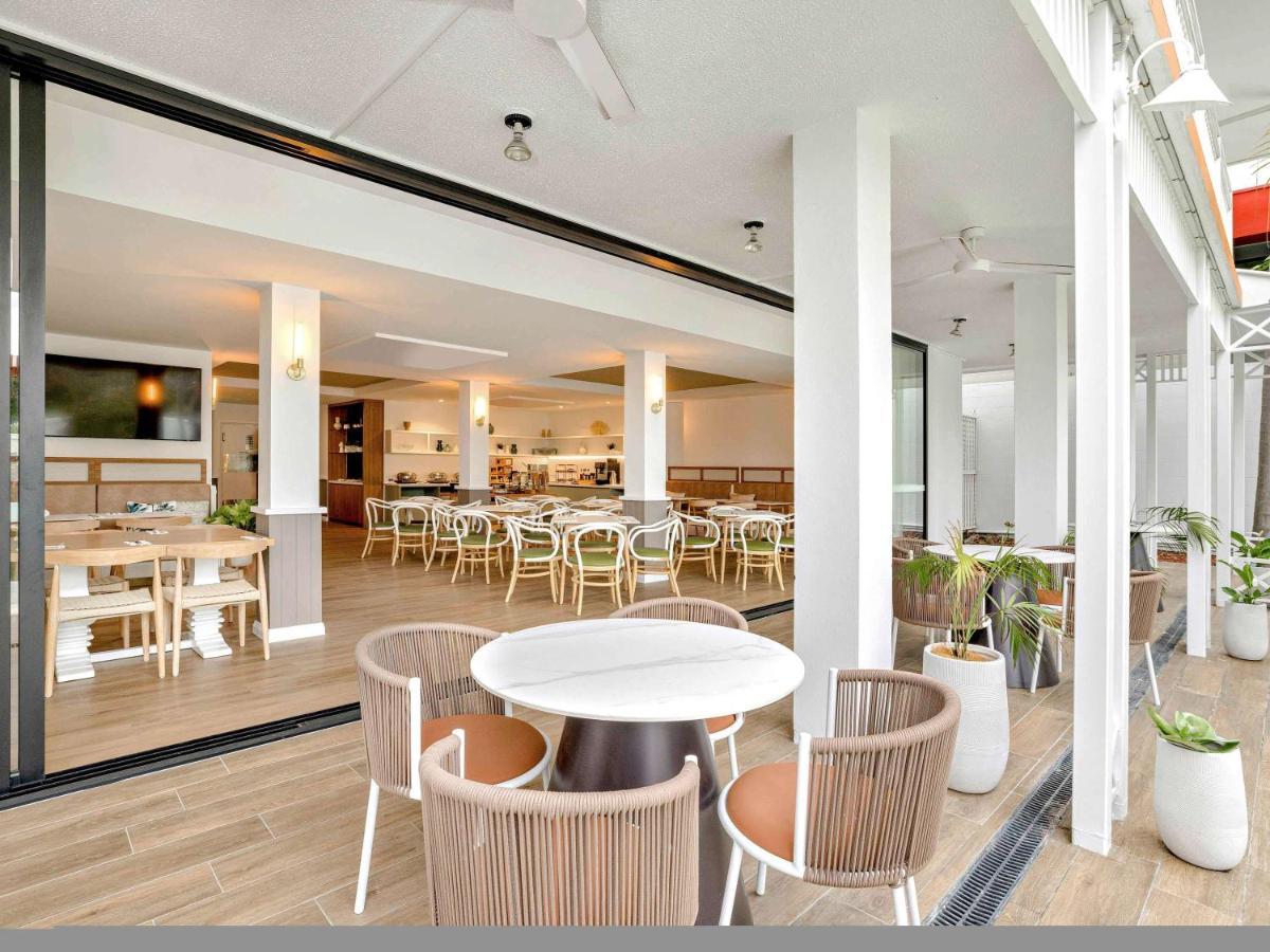 Hotel ibis Styles Cairns Extérieur photo